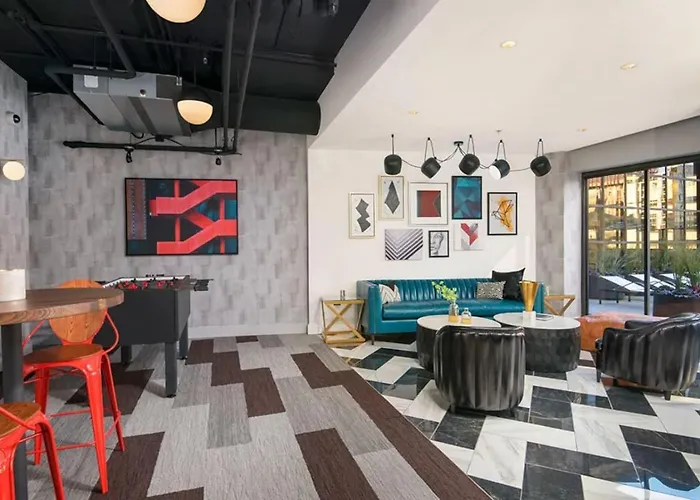 Dtown Penthouse 2bd Parking Gym, Pvt Patio #13