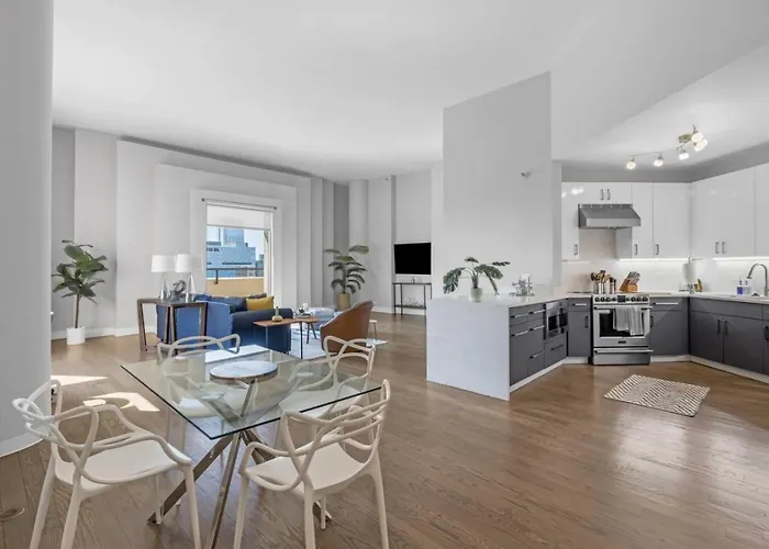 Dtown Penthouse 2bd Parking Gym, Pvt Patio #13
